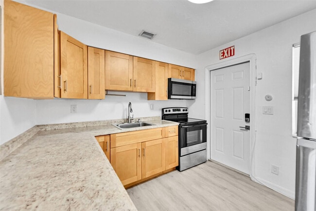 Foto del edificio - 2409 Taft St