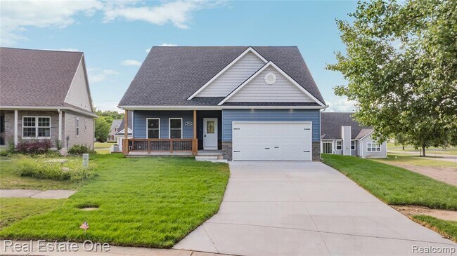 Foto del edificio - 7453 Village Ct