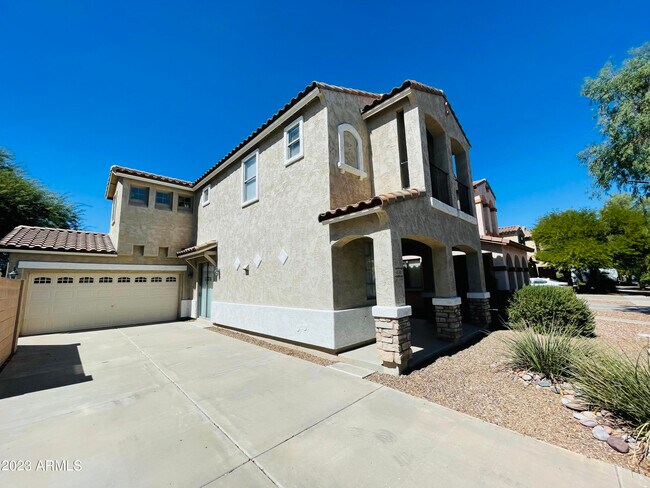 Building Photo - 4188 S Mariposa Dr