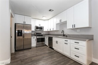 Building Photo - 3673 Ian Thomas St