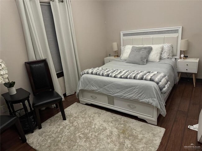 Building Photo - 13 Grambling Ave