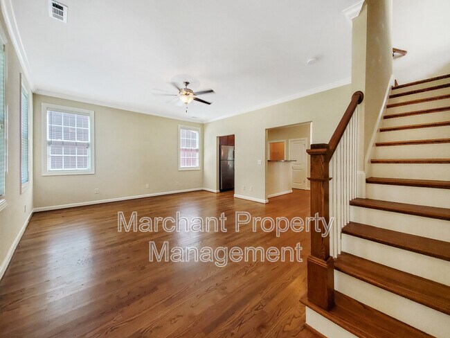 Foto del edificio - 601 Chick Springs Rd