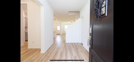 Building Photo - 19044 Pinewood Grove Trl