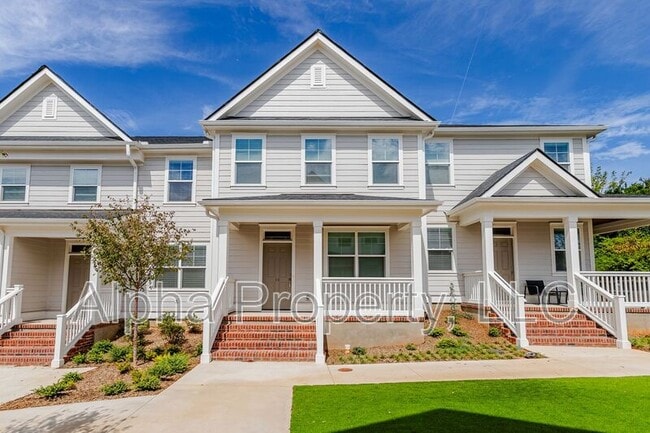 Photo - 18 Alderly Way Townhome