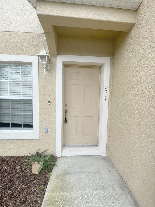 Building Photo - 521 Wilton Cir