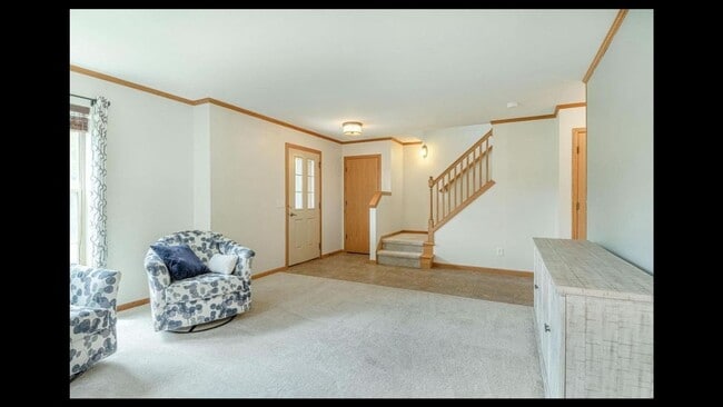 Building Photo - Spacious 3BR House in McFarland