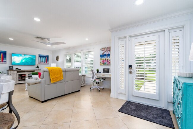 Foto del edificio - 149 Beachcomber St