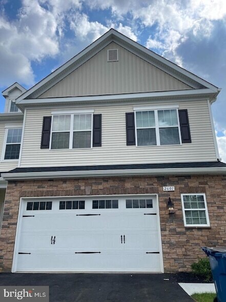 Building Photo - 2601 American Pl