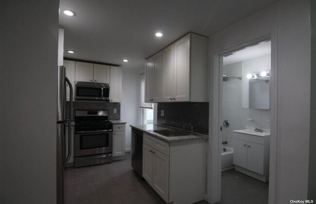 Foto del edificio - 143-3 Holly Ave
