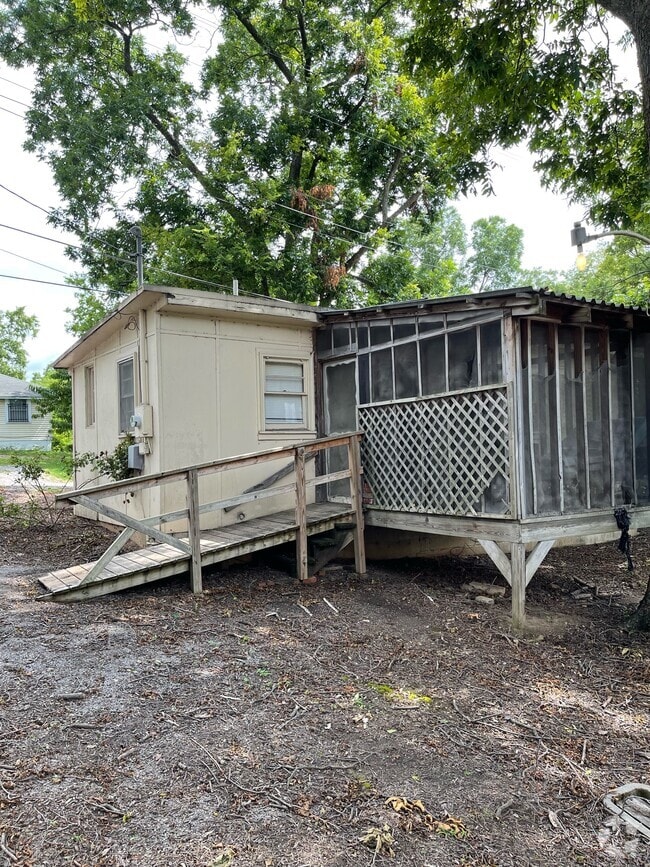 Downtown Birmingham Apartments under 500 Birmingham, AL 1 Rentals