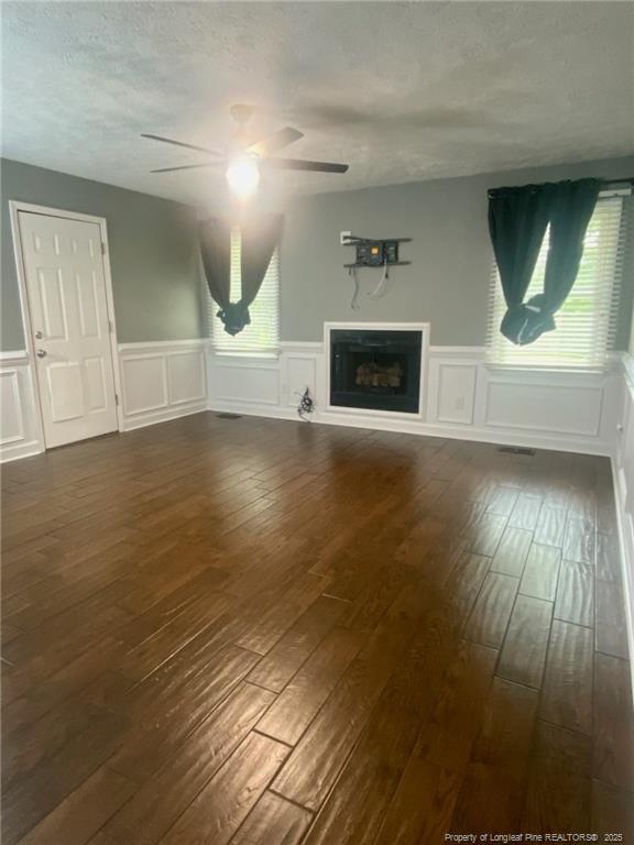Building Photo - 5681 Pepperbush Dr