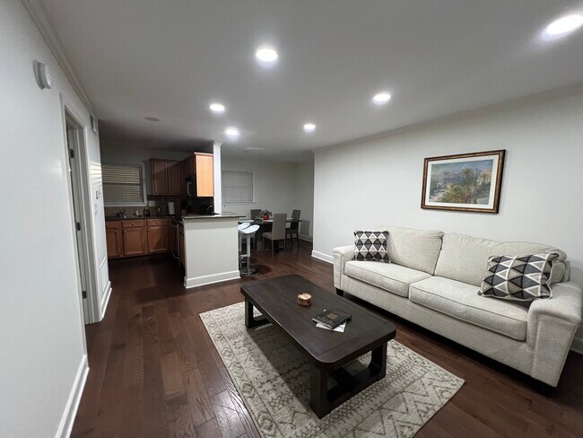Foto del edificio - 48 Peachtree Ave NE
