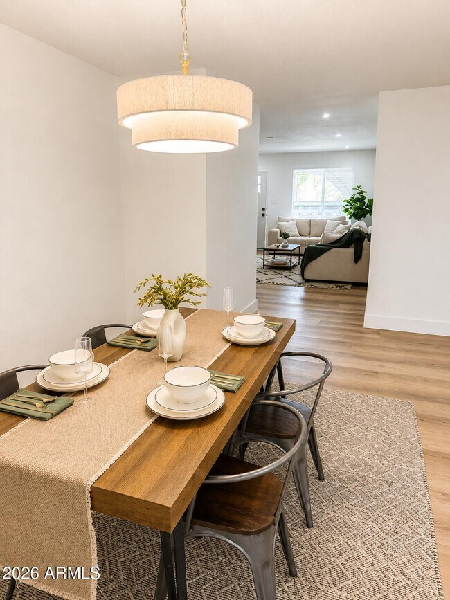 Foto del edificio - 2259 E Harmony Ave