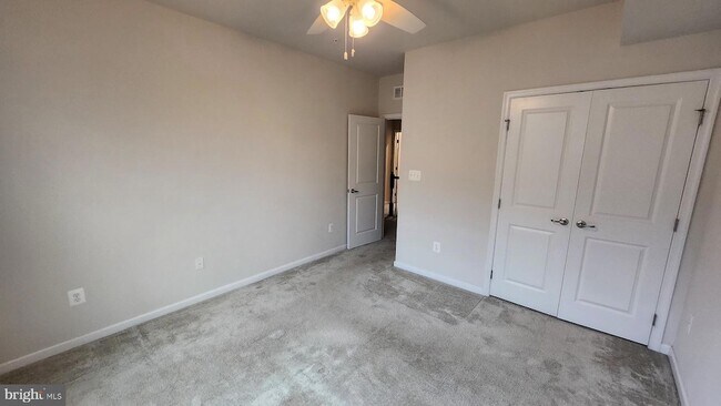 Foto del edificio - 10145 Dorsey Ln