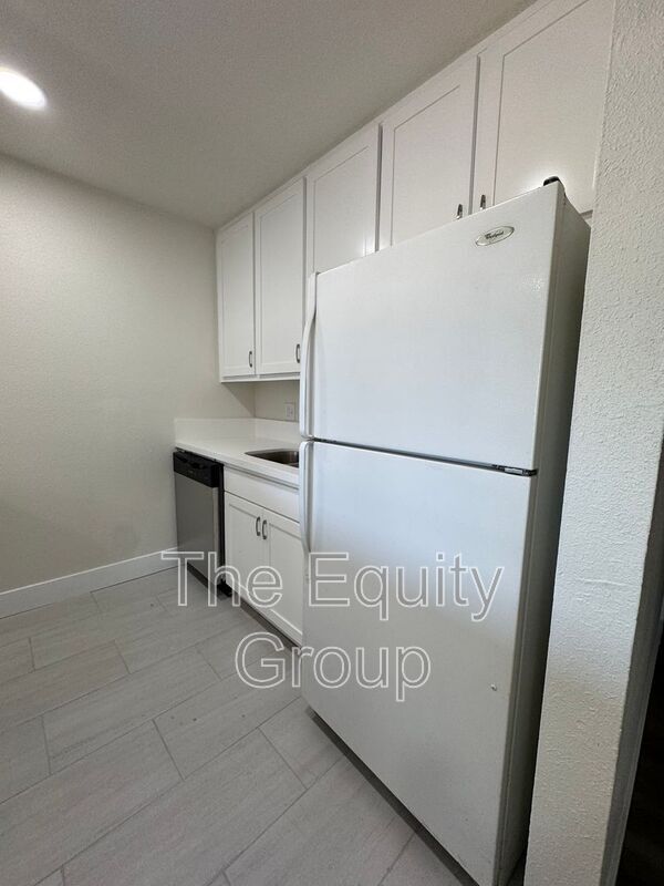 Foto del edificio - 3515 W Campus Ave.