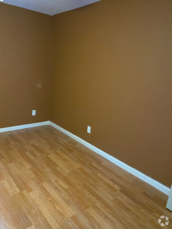 Apartments For Rent in Jersey, GA with Hardwood Floors 3 Rentals