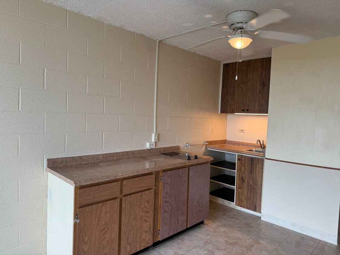 Primary Photo - Upgraded Beachfront Studio Apartment in Ha...