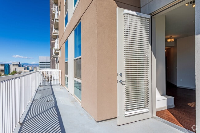 2BR, 2BA - B2 - Civic Lofts