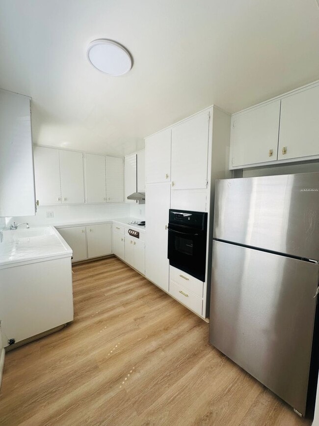 Building Photo - 4511- 4515 Penniman