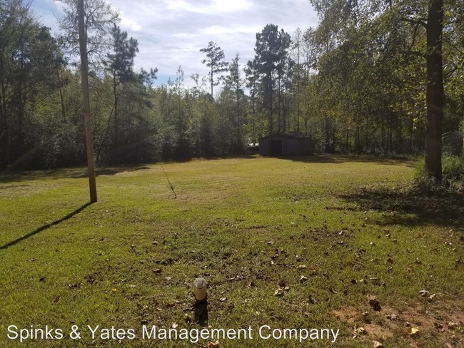 Building Photo - 2 br, 1 bath House - 1807 W SR 54 HWY