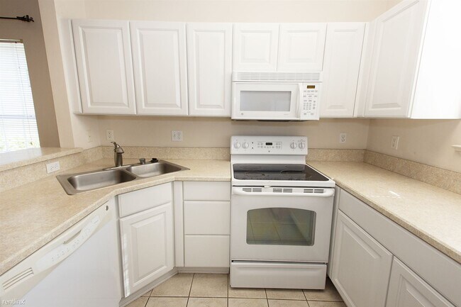 Foto del edificio - 1 br, 1 bath Townhome - 5116 Northwest 21s...