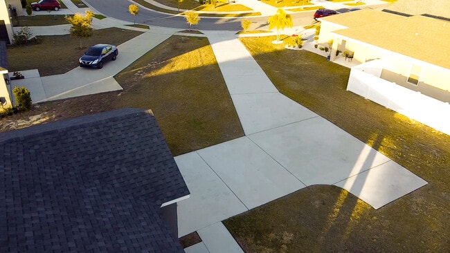 Foto del edificio - 4339 Swan St