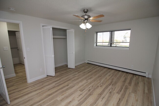 Building Photo - Mesa Heights XIII