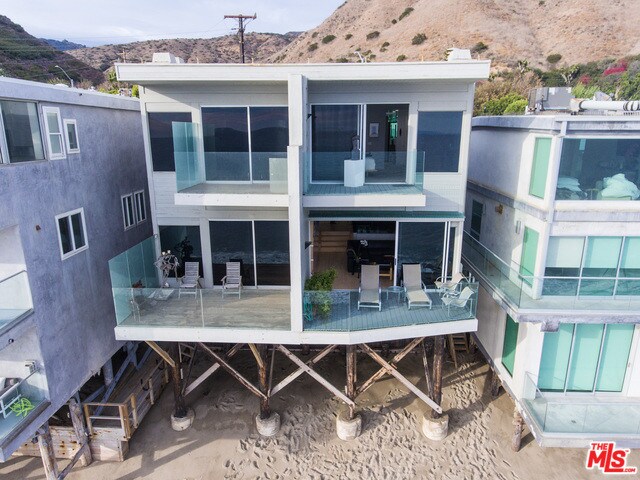 Building Photo - 26054 Pacific Coast Hwy