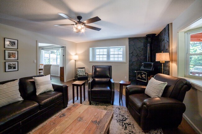 Building Photo - Your Peaceful Retreat in the Pines