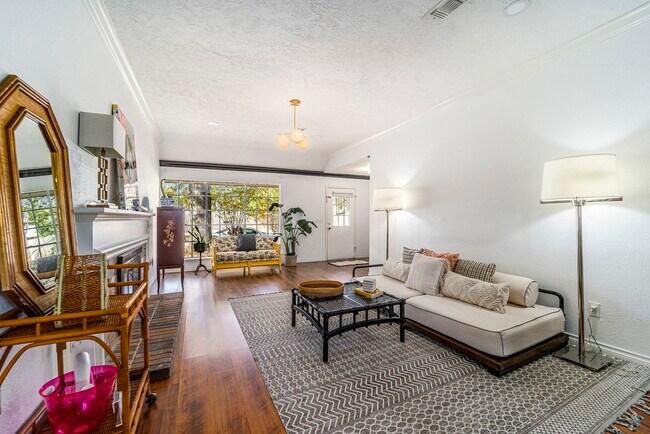 Foto del edificio - 13231 Harpers Bridge Dr