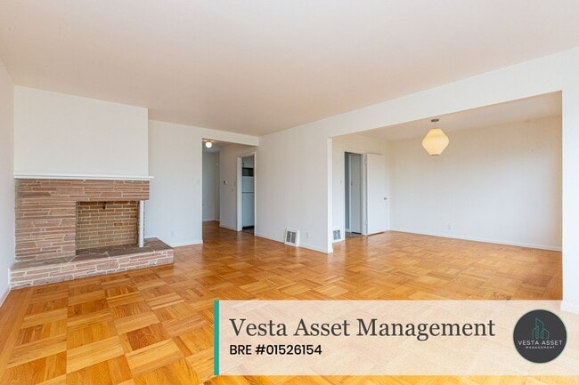 Building Photo - 441-443-443 35th Ave