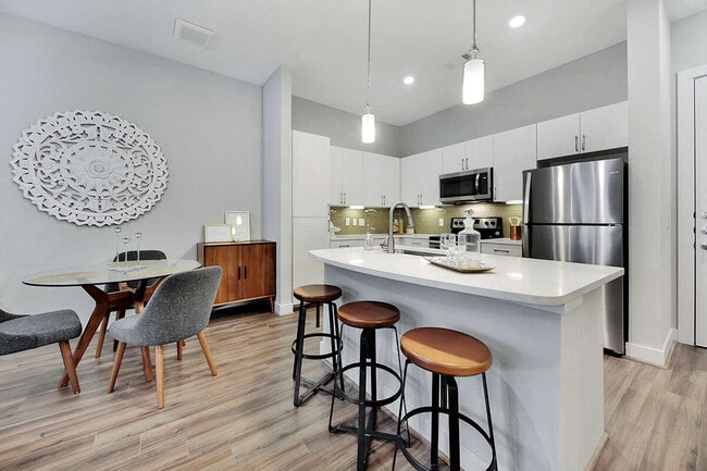 Photo - Where Modern Elegance Meets Timeless Design! Apartment