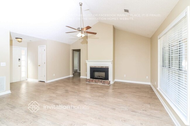 Building Photo - 3502 Baroney Ln SW