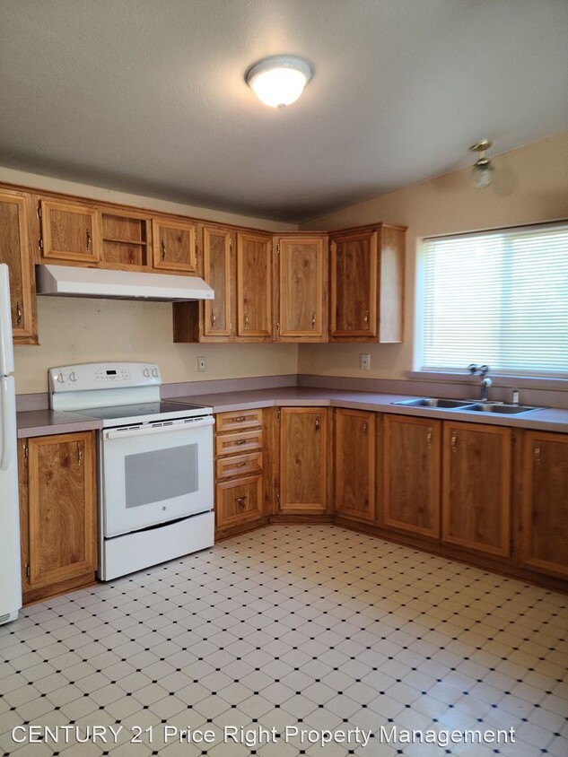 Foto principal - 2 br, 2 bath House - 1407 1/2 Burrell Ave
