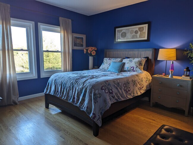 Foto del edificio - 2456 Massachusetts Ave