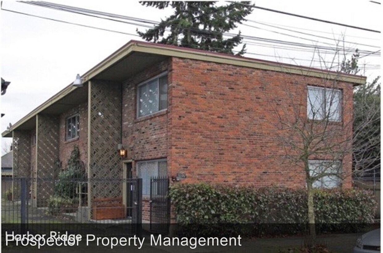Primary Photo - 162 19th Ave