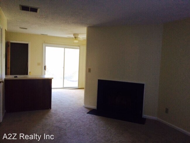 Building Photo - 2 br, 2.5 bath House - 124 Chaucer Court