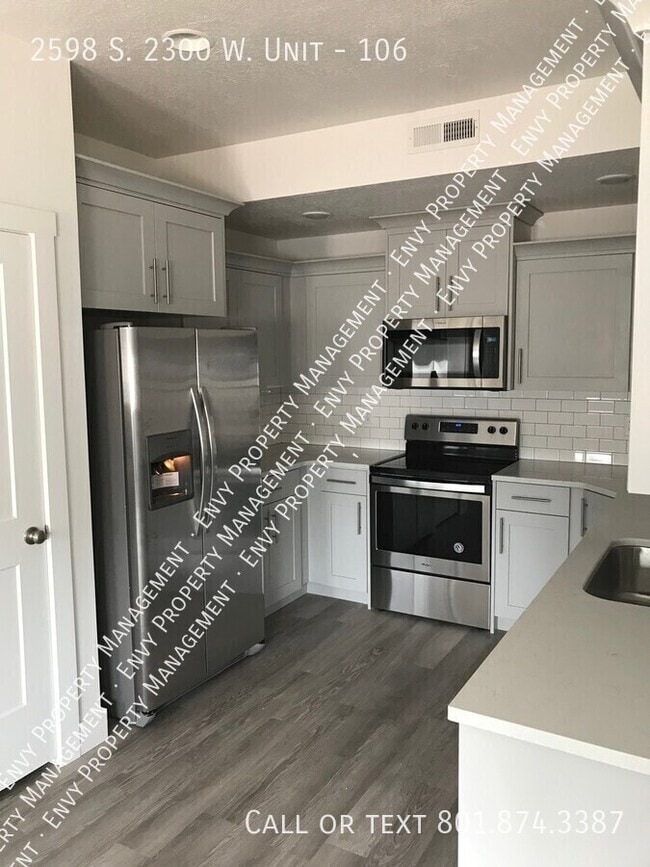 Building Photo - 2598 S 2300 W St