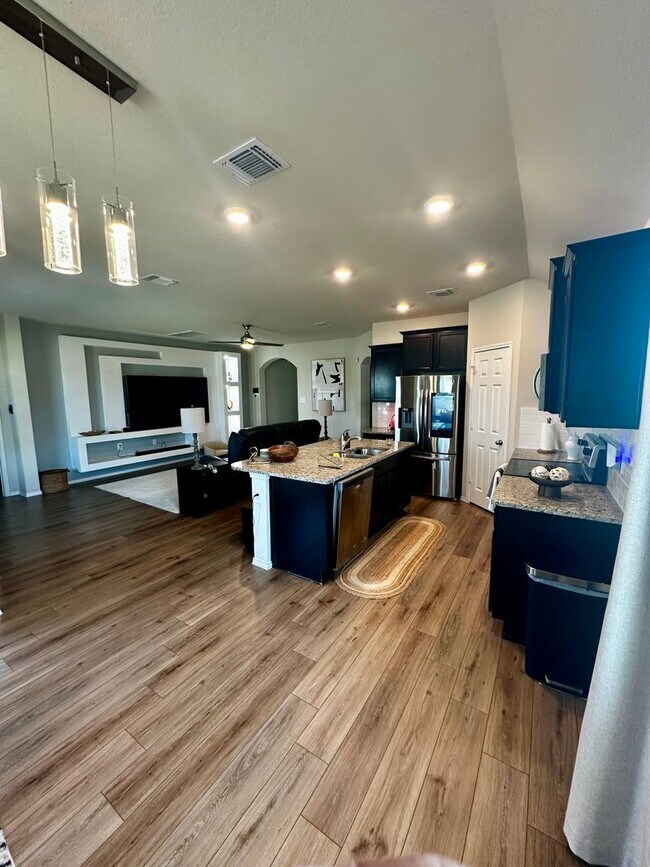 Foto del edificio - Cute & Cozy 3 Bdrm 2 Bath