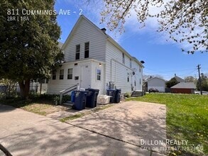 Building Photo - 811 Cummings Ave