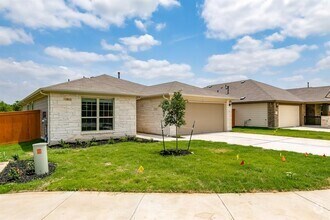 Building Photo - 261 Horsemint Way