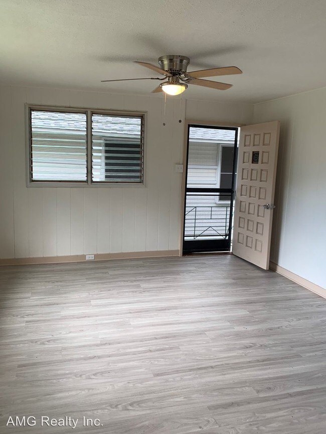 Building Photo - 2 br, 1 bath House - 3244C Carlos Long Street