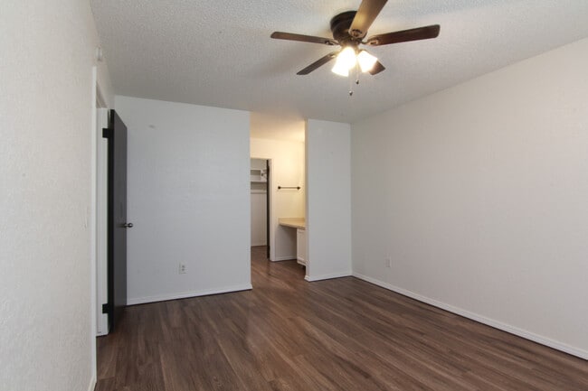 Foto del edificio - 12326 SW 14th St