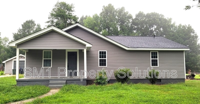 Foto principal - 4304 Hilltop Rd