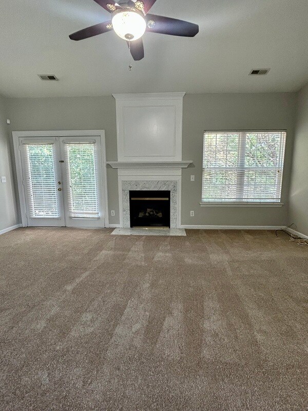 Building Photo - 7325 Sugar Maple Ln