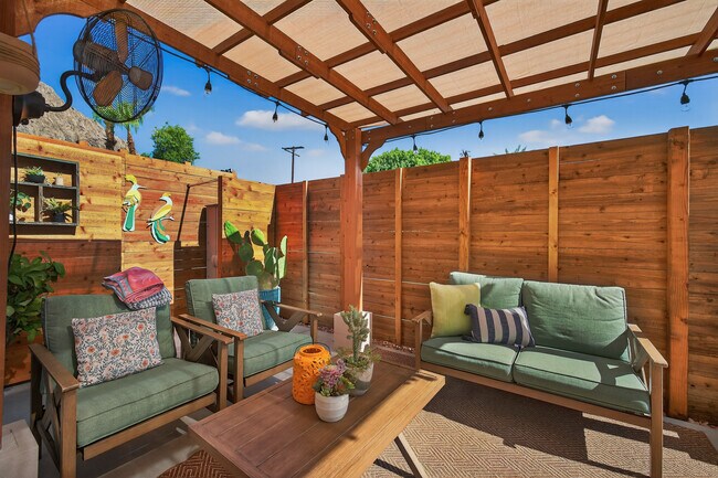 Foto del edificio - 78390 Cameo Dunes Pl