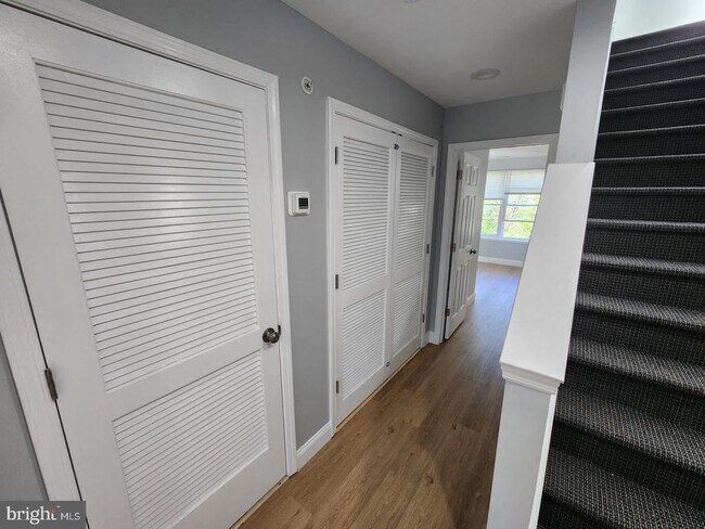 Foto del edificio - 1932 N 8th St