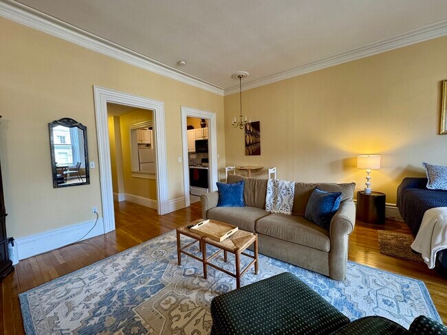 Foto del edificio - 169 Beacon St