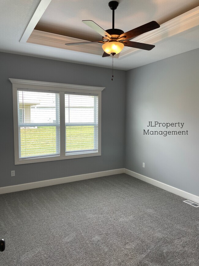 Building Photo - 15332 Jessica St