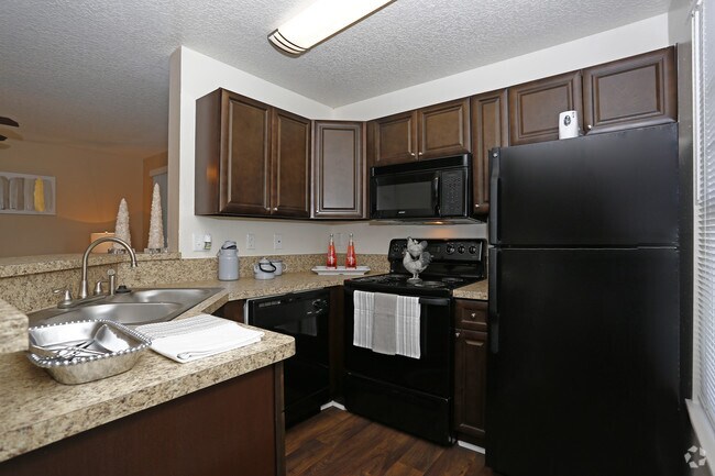 2HAB, 2BA - 1.113 ft² B2 - Cocina - Stonegate Apartments
